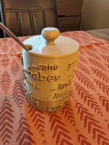Sugar Pot with Music