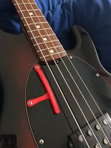 Musicman stingray bass thumb rest