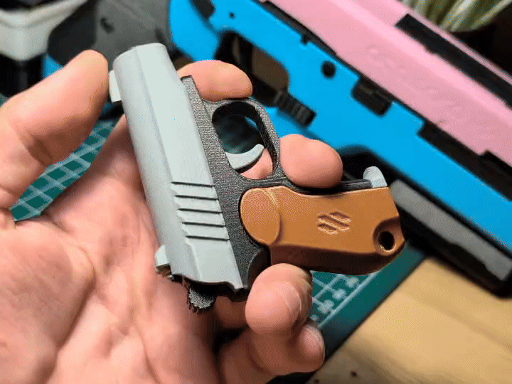 BB Makarov - fidget toy gun