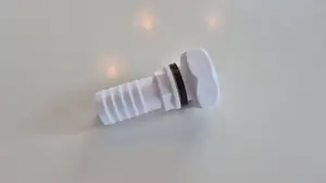 Parametric water tank pipe fitting (connector)