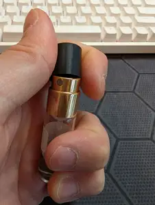 Perfume bottle decant lid / cap