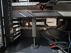 Anti-sag support for GPU
