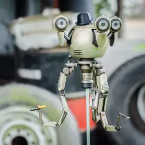 Mr. Handy Scale Model - Fallout