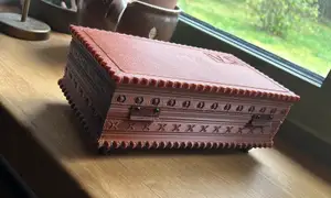 Jewelry box