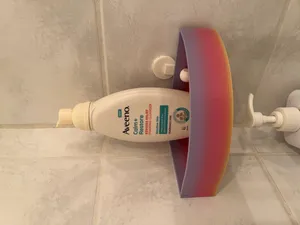 Bathroom shelves