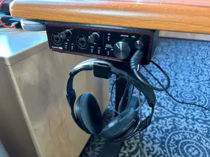 Under-Desk Mount for Scarlett 2i2 with Headphone Hook