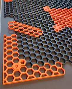 Honeycomb wall standard rectangular border
