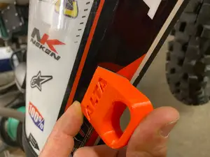 Alta Redshift Motorcycle Dune Safety Flag Fender Guide