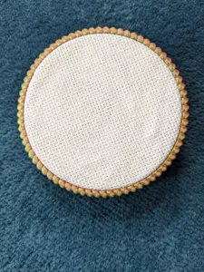 Decorative embroidery hoops for finishing work
