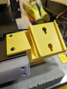 *Updated* 06/06/24 Lowered screen mount for Sovol SV07 Plus