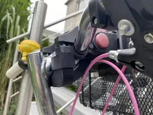 mounting bicycle basket from Decathlon