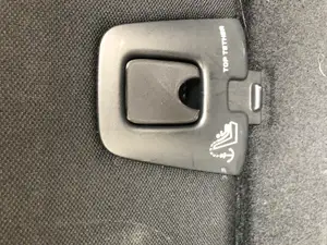 Citroen C4 backseat hook