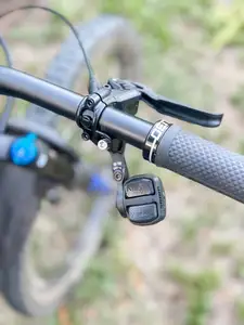 AXS Wireless Shift Pod Adapter for Magura Matchmaker Brake Clamp