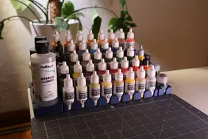 Vallejo / Citadel modular Paint rack