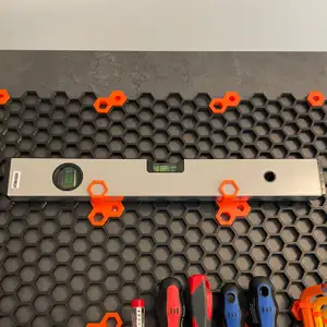 Spirit Level Holder for HSW (Honeycomb Storage Wall)