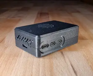 Raspberry Pi 5 + Pimoroni NVME Base Case
