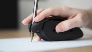 DRAG | Assistive Writing and Drawing Device