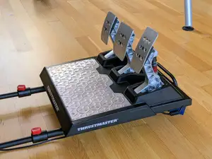 Thrustmaster T-LCM mount brackets for Playseat Challenge