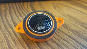 Audi A8 / S8 D2 front door tweeter adapter