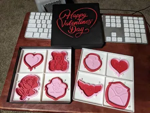 Box with trays for 8 Valentine's Cookie Cutters
