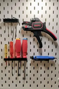 Skadis Mounts: Brackets for Allen Keys, KNIPEX, Deburring Tool & Screwdrivers