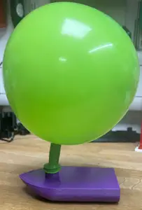 Balloon boat bath toy