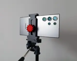 Phone holder for tripod Rollei