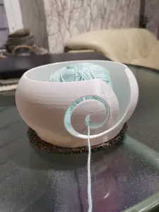 Stable Knitting/Crocheting bowl (Three versions)