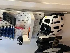 Skadis Helmet Hook w T-Clip System