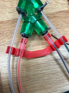 3D Chameleon Y pipe starting position tube keeper
