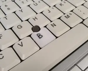 Fujitsu-Siemens Lifebook S7110 keyboard button