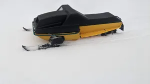 Leafer Vintage RC snowmobile