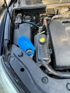 Toyota Rav4 XA30 wiper fluid adapter for silicone funnel lid