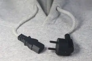 Power plug beads