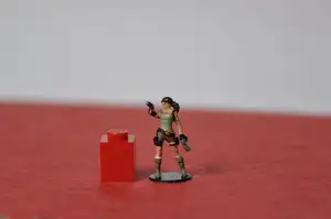 Lara Croft 1/87 scale (H0)
