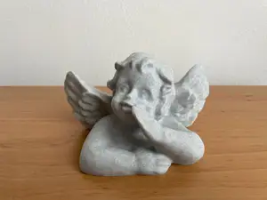 Angel statuette