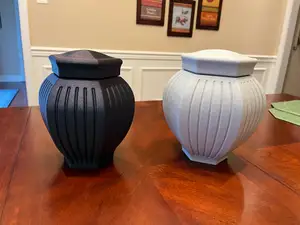 Cremation Urn