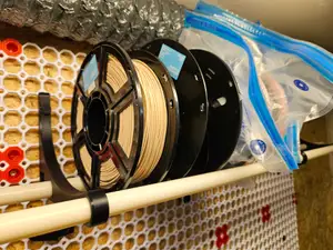 Filament shelf bracket for Multiboard
