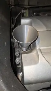 Oil funnel for Toyota cars