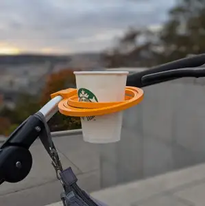 Self-leveling cup holder for TFK stroller