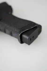 G17 mag base