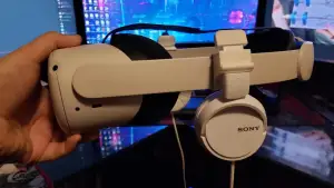 Quest 2 Headphone Adapter (Sony ZX110)