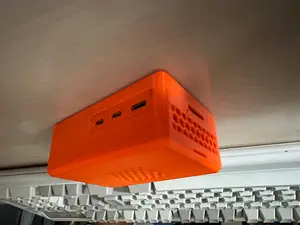 Raspberry Pi5 / Pimoroni NVMe Base Case