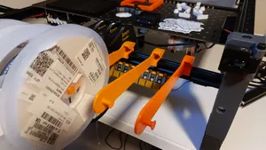 Lumen PnP Slim Reel Hanger Adjusted for Feeder Floor