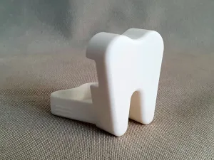 Tooth box with stronger hinge