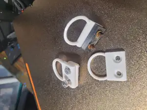 wire/rope/cable clamp with hanging loop