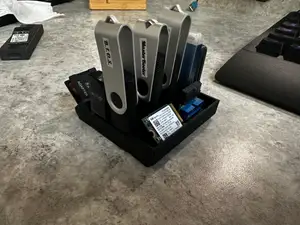 Catch All Tray for Flash Drive and Micro SD Organizer by probablyoffline