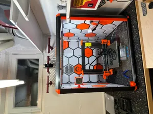 Hexagonale Enclosre Verkleidung // Hexagonal Enclsore casing