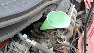 Oil Refill Funnel for Honda Fit/Jazz