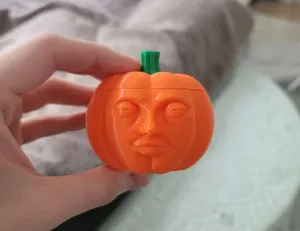 Delicious in Dungeon Dryad Fruit (Dungeon Meshi Pumpkin)